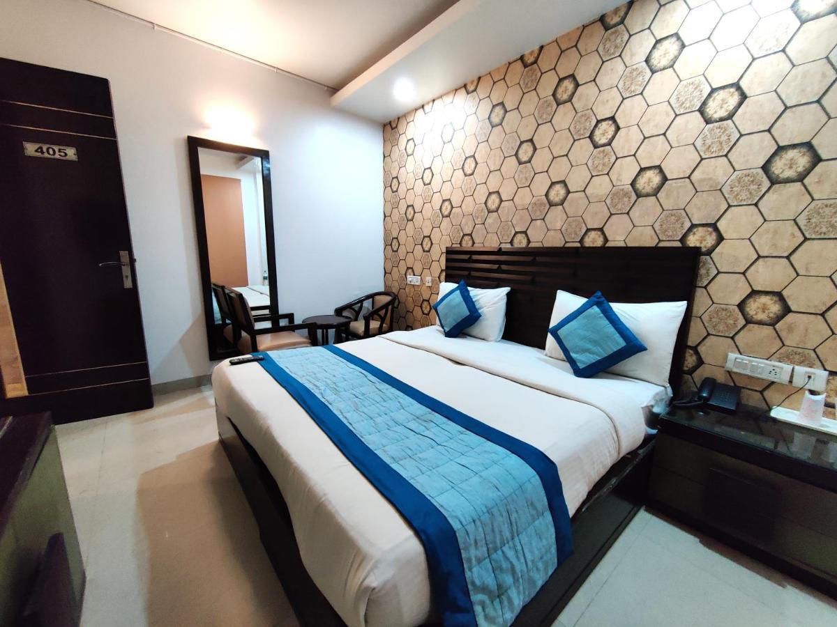 Stay At Hotel Pride, Delhi, Near Karol Bagh Metro Delhi (National Capital Territory of India) Exterior foto